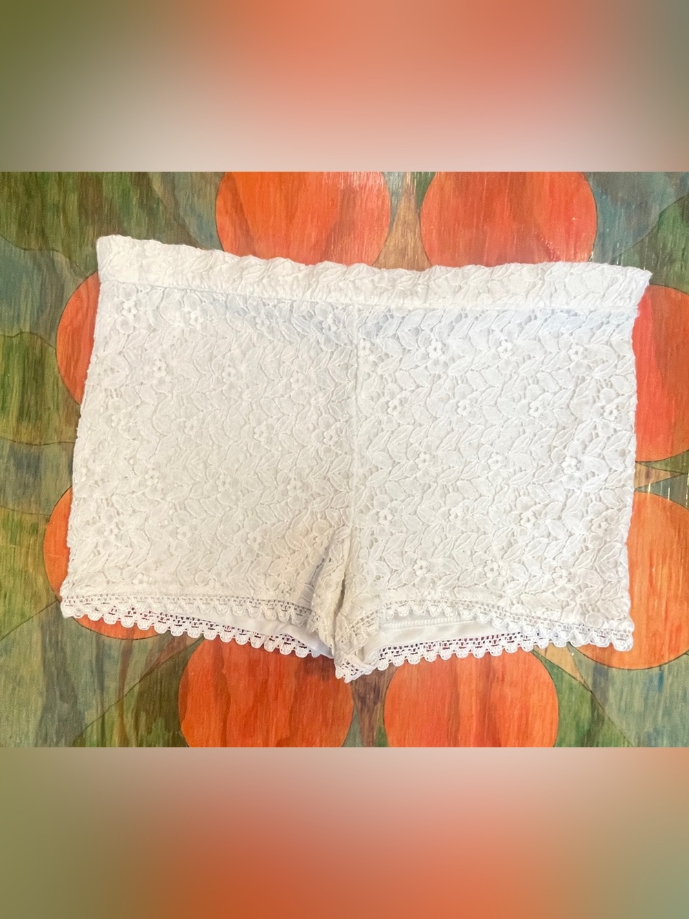 Womens White Lace over Cotton Shorts by H&M Size  Small Pull On Lightweight
